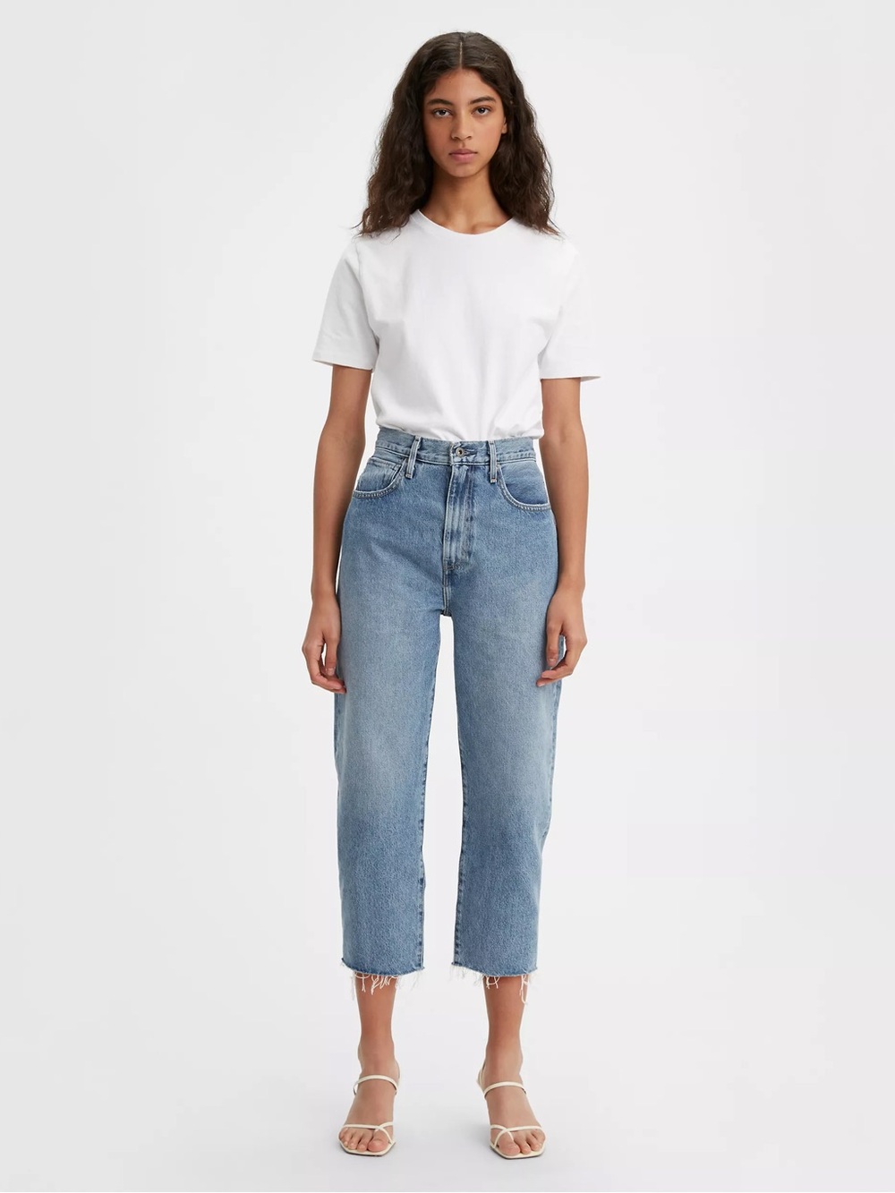 Levi’s Made & Crafted Barrel Crop Jeans / 
Size 25